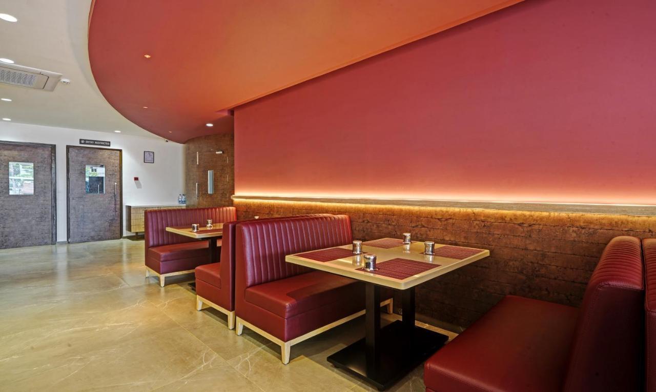 Treebo Premium La Orchid, Big Temple Hotel Thanjavur Exterior photo