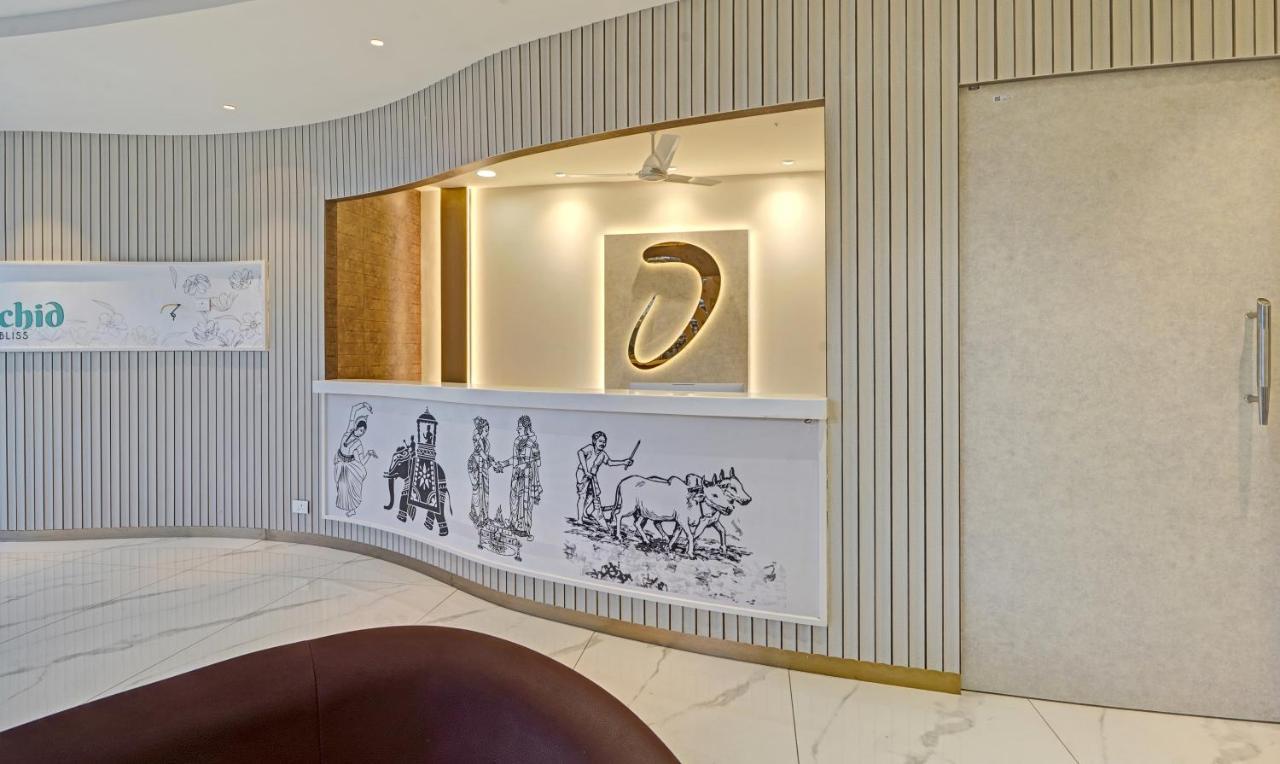 Treebo Premium La Orchid, Big Temple Hotel Thanjavur Exterior photo