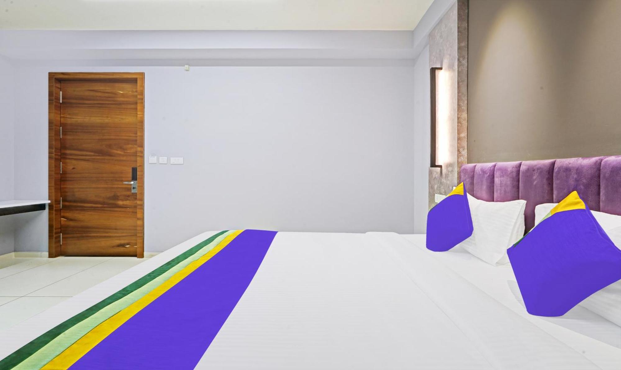 Treebo Premium La Orchid, Big Temple Hotel Thanjavur Exterior photo