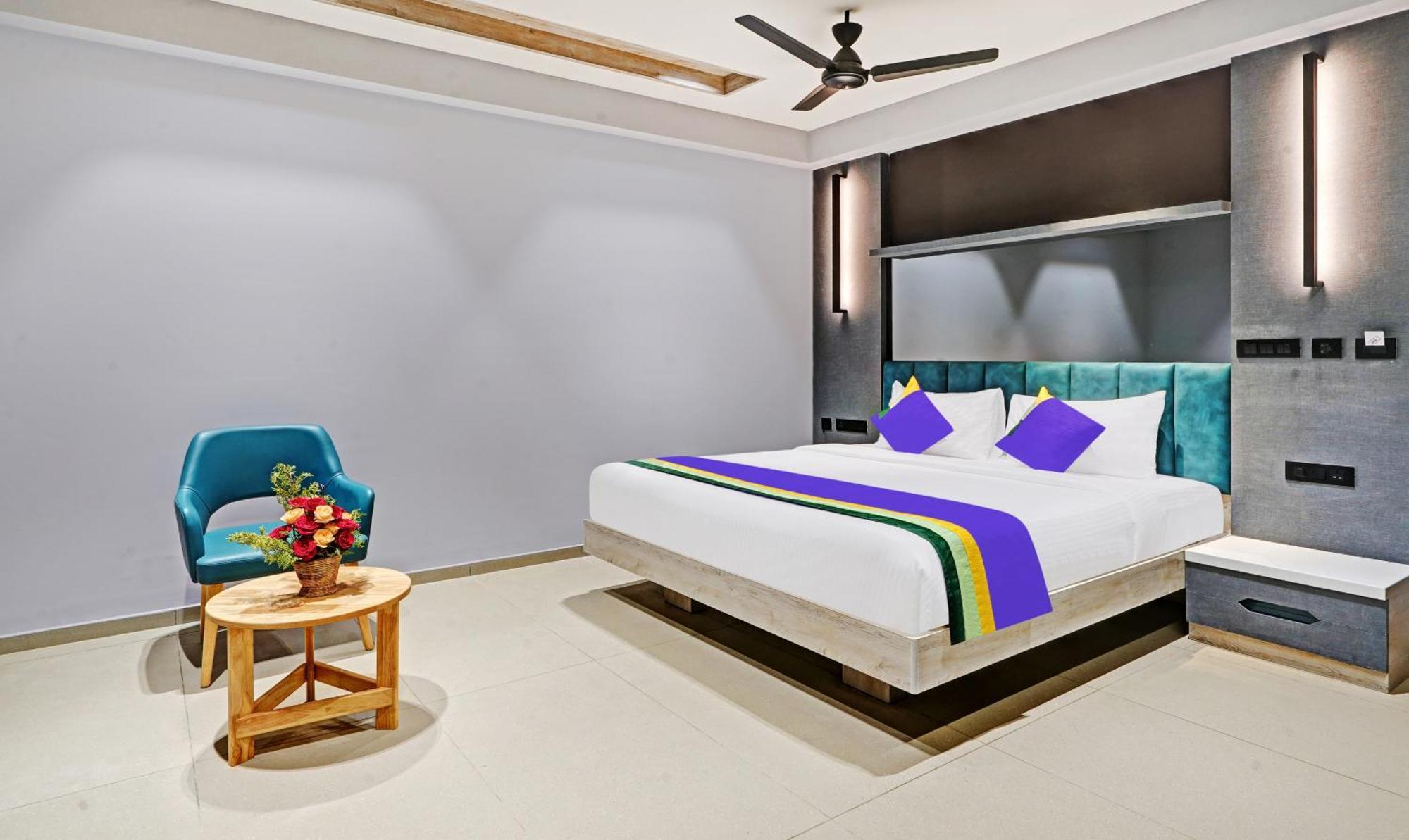 Treebo Premium La Orchid, Big Temple Hotel Thanjavur Exterior photo
