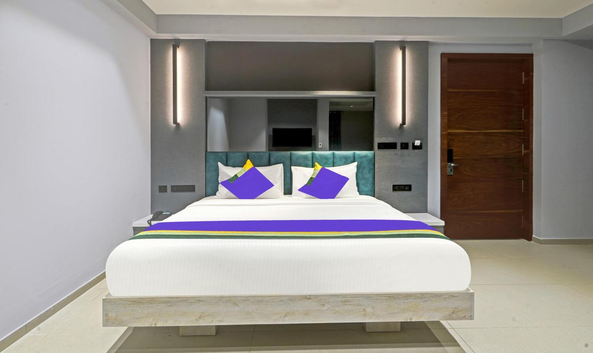 Treebo Premium La Orchid, Big Temple Hotel Thanjavur Exterior photo